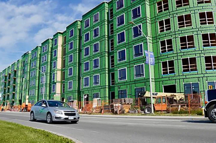 وعده بزرگ یا حباب؟ آیا برنامه لیبرال‌ها واقعاً بحران مسکن را حل می‌کند؟